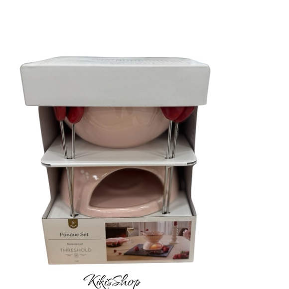 4pk Stoneware Fondue
Set with Forks
Valentine's Day 2025 - Threshold - Picture 5 of 5